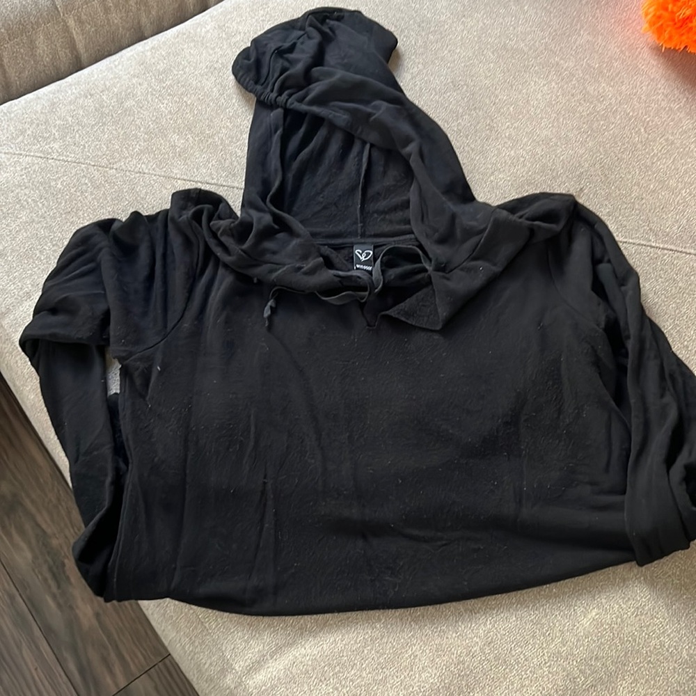 Hooded Top